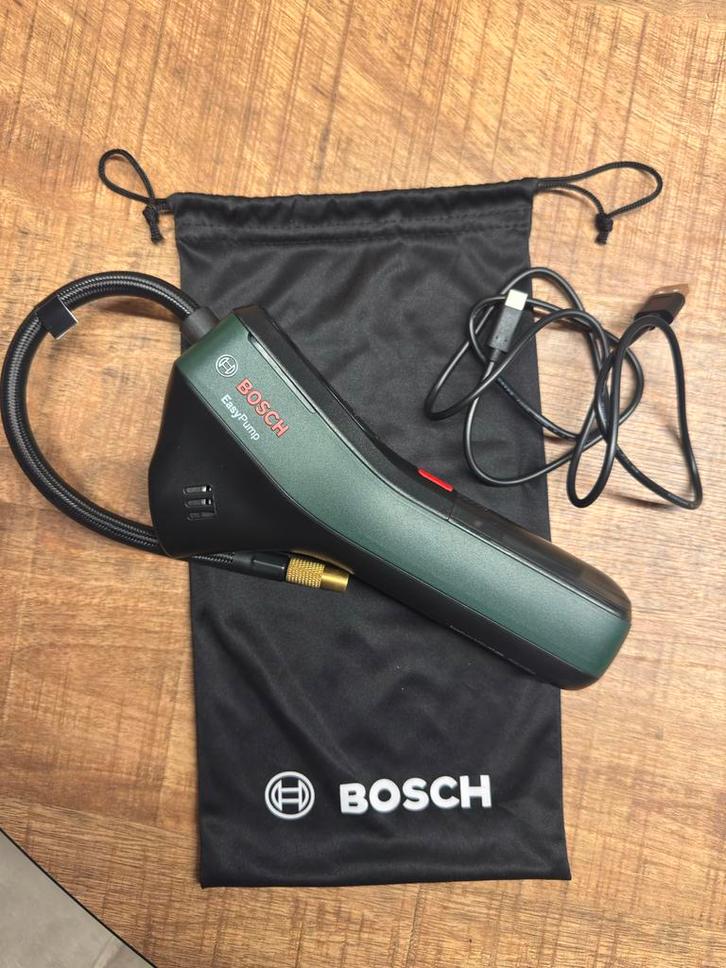 Bosch Easy Pomp - Zo goed als nieuw, 2x gebruikt, Fietsen en Brommers, Fietsaccessoires | Fietspompen, Nieuw, Drukmeter, Ophalen of Verzenden