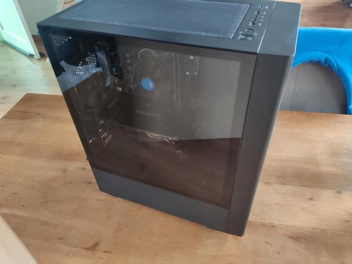 Goedkope starters game pc, Computers en Software, Desktop Pc's, SSD, Ophalen