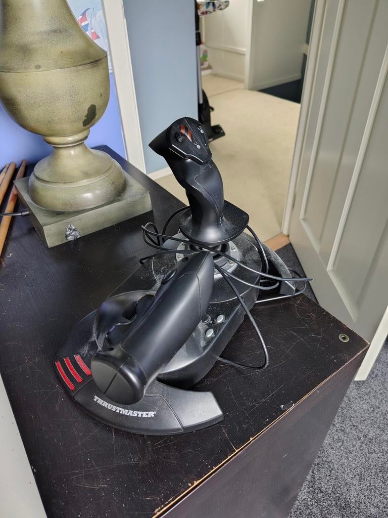 Thrustmaster T.Flight Hotas X Joystick, Computers en Software, Joysticks, Ophalen of Verzenden, Gebruikt, Thrustmaster/Logitech