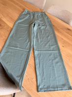 Lichtgroene wijde broek amaya amsterdam, Ophalen, Zo goed als nieuw, Maat 36 (S), Lang