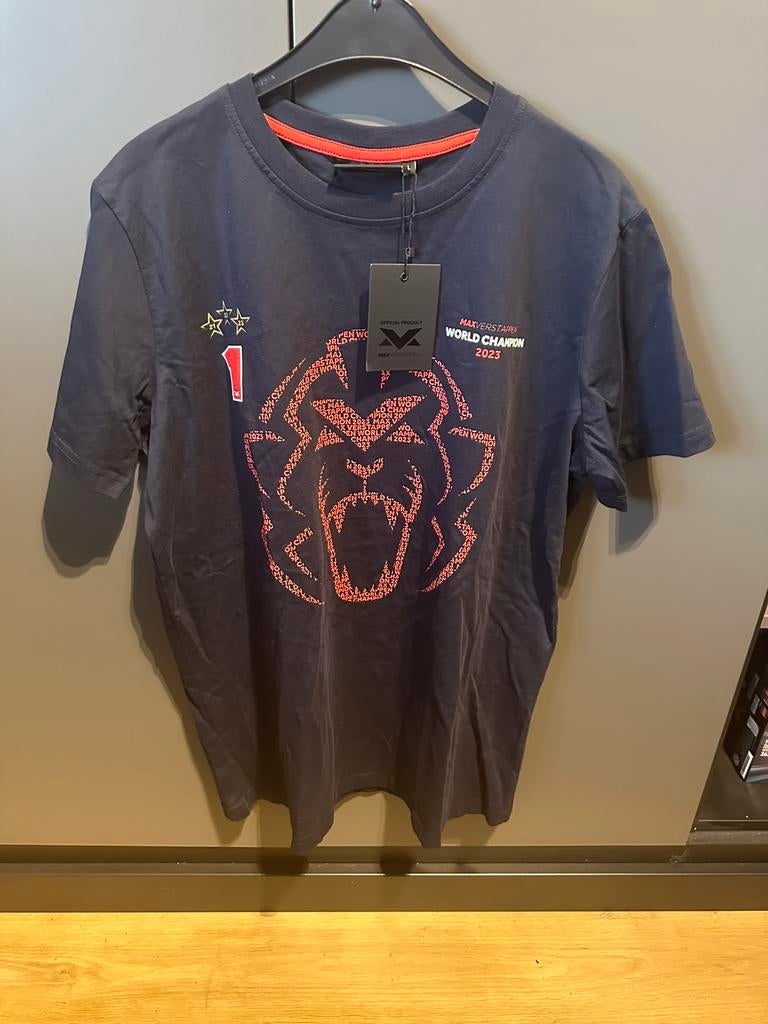 Max verstappen shirt L nieuw met kaartje, Ophalen of Verzenden, Nieuw, Maat 52/54 (L), Overige kleuren