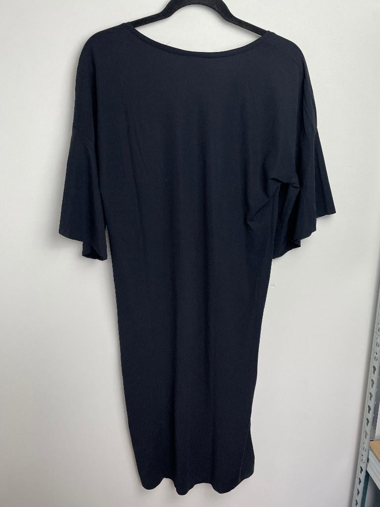 Japan TKY rechtvallende jurk travelstof maat XS zwart, Zwart, Japan TKY, Leidsevaartweg 1, 2106NA Heemstede, Ophalen of Verzenden