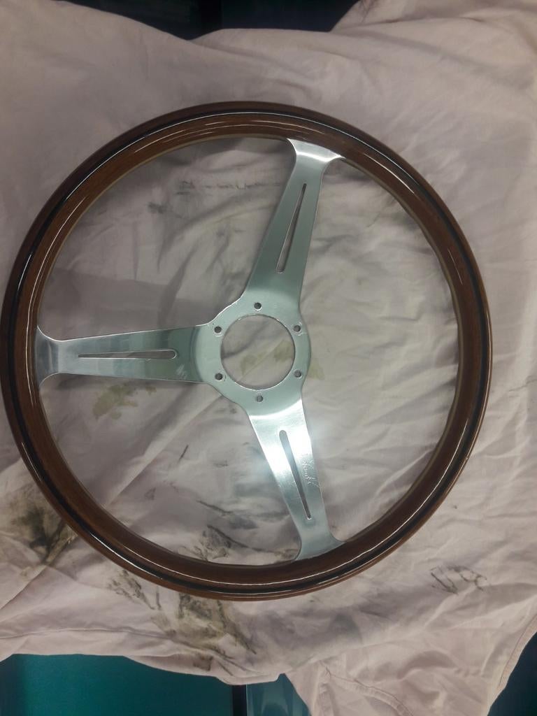 NARDI SPORT STUUR, Ophalen