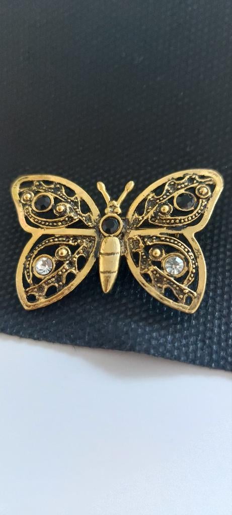 Vlinder broche, Overige materialen, 4 tot 7 cm, Ophalen of Verzenden, Zo goed als nieuw