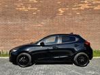 Mazda 2 1.5 e-SkyActiv-G 90 Homura Achteruitrijcamera | Appl, Auto's, Stof, 4 cilinders, Overige brandstoffen, Zwart