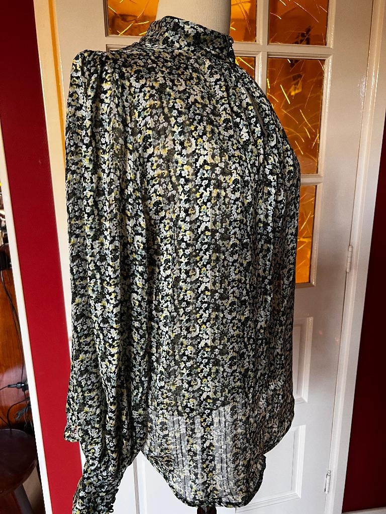 blouse met kleine bloemetjes, Ophalen, Zo goed als nieuw, Maat 38/40 (M), Groen