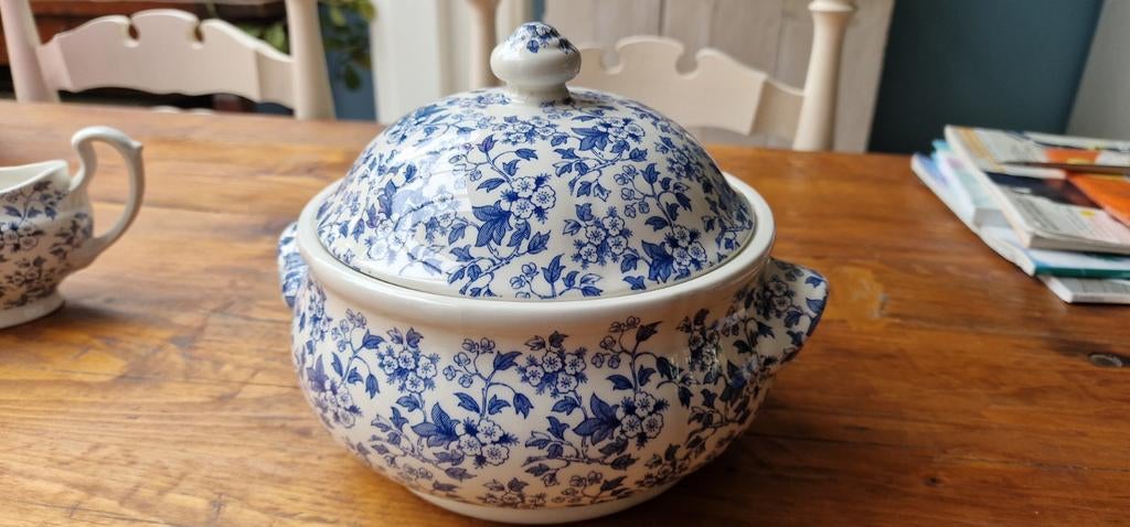 Serveerschaal van MayBlossem / Engels servies .Blauw / wit g, Ophalen of Verzenden, Overige stijlen, Porselein, Schaal of Schalen