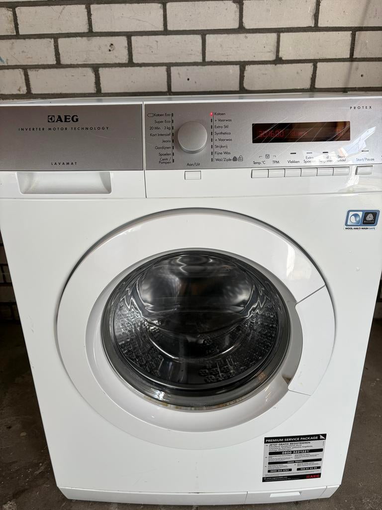 AEG Lavamat Wasmachine - Inverter Motor Technologie, Gebruikt, 8 tot 10 kg, Ophalen of Verzenden, 1600 toeren of meer