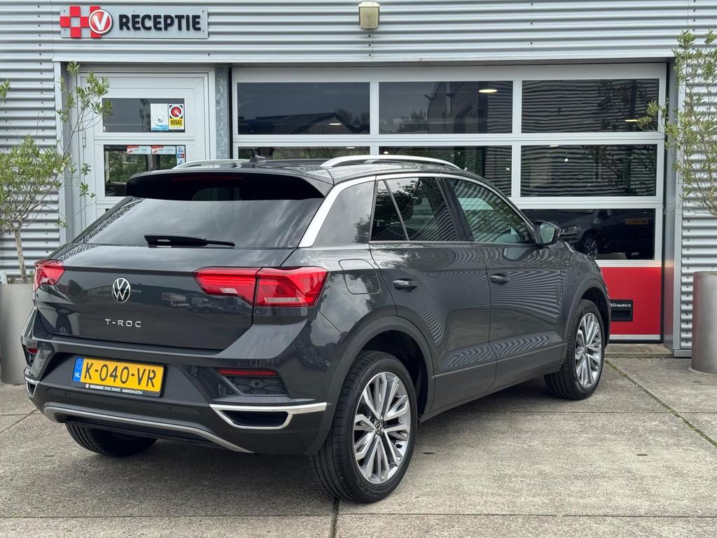 Volkswagen T-Roc 1.5 TSI Style Business Aut / A.Cam / Carpla, 1254 kg, Euro 6, 4 cilinders, 150 pk