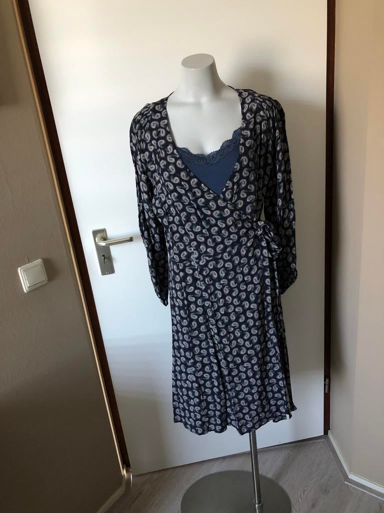 Blauwe overslagjurk van Silvercreek mt 40 met onderjurk, Verzenden, Zo goed als nieuw, Maat 38/40 (M), Blauw