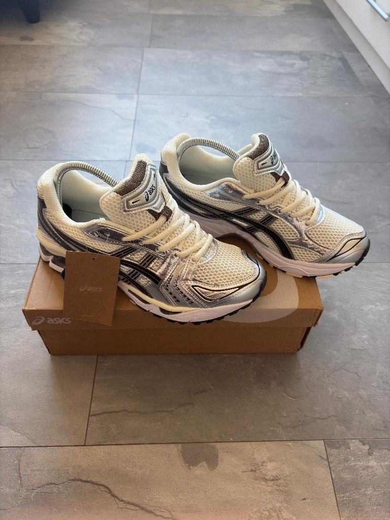 Asics kayano 14 cream black, Zwart, Nieuw, Ophalen of Verzenden, Asics