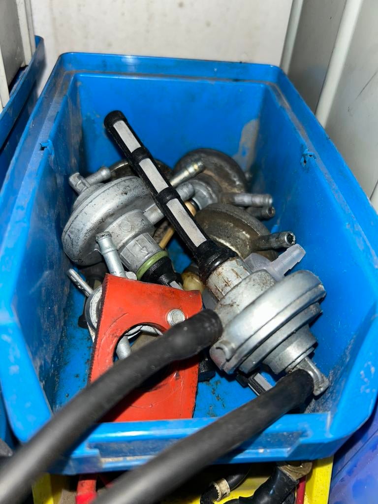 Piaggio/gilera benzinepomp, Ophalen of Verzenden