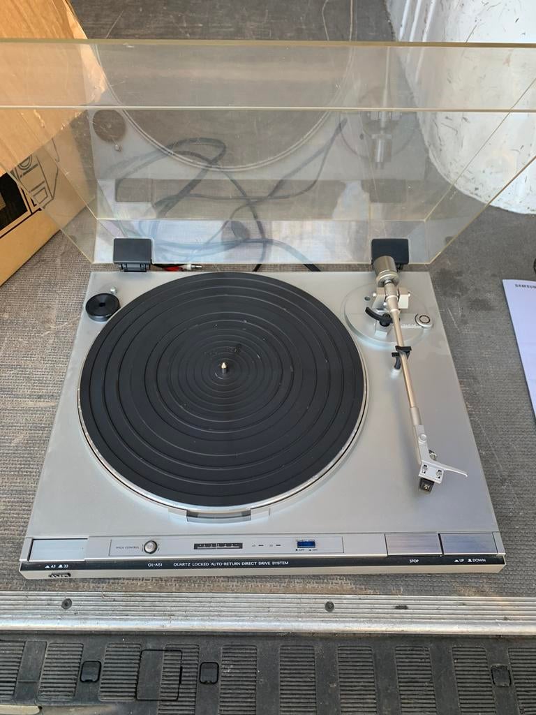 JVC QL-A51 draaitafel quartz-gestuurde direct-drive systeem., Ophalen of Verzenden, Zo goed als nieuw, Overige merken
