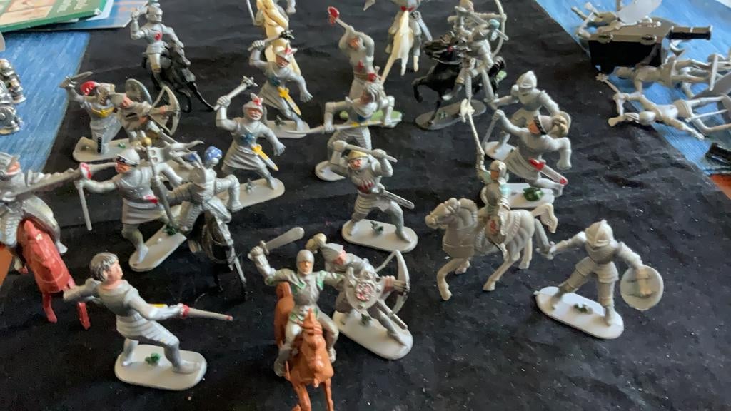 Ridders v. Kastelen jaren 60  als set te koop 30 st Ophalen, Ophalen