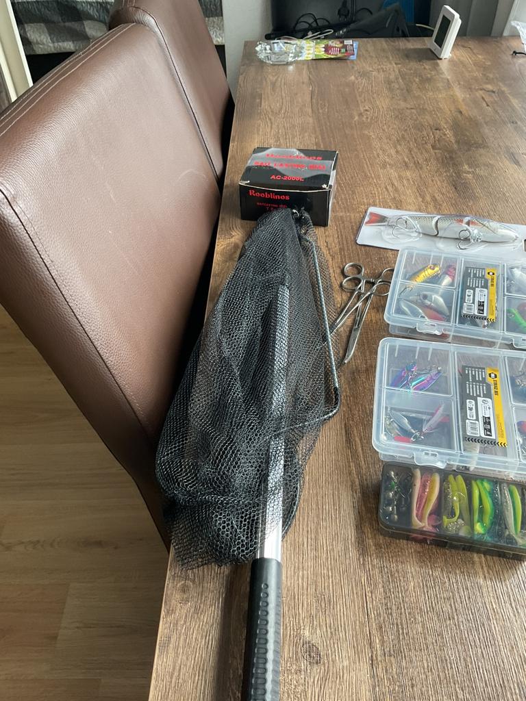 Roofvis spullen, Watersport en Boten, Hengelsport | Algemeen, Ophalen of Verzenden, Zo goed als nieuw