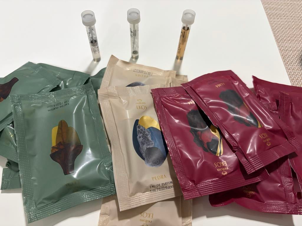Natura Ekos Parfum Samples - Pedra, Alma, en meer, Ophalen of Verzenden, Nieuw