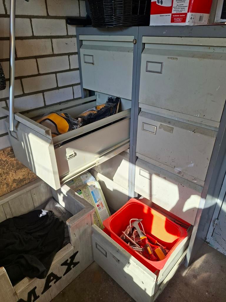 2 Ladekast/archief kast, Ophalen