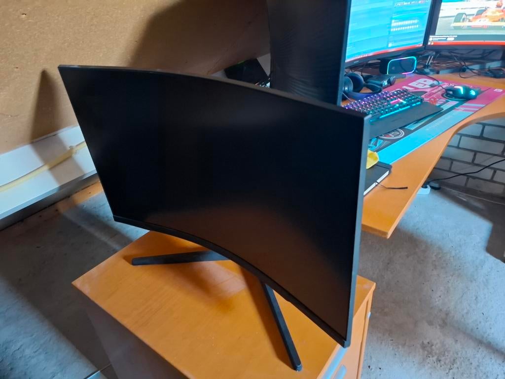 3x samsung odyssey g5 32inch 1440p 144hz curved monitoren, Computers en Software, Monitoren, Ophalen, 101 t/m 150 Hz, Curved, VA