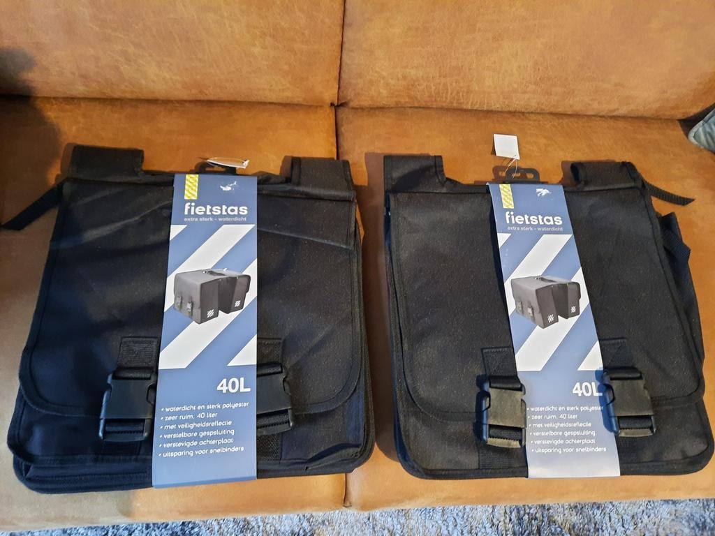 Fietstas L=40 Liter, en Fietstas XL=45 Liter NIEUW PER STUK, Ophalen of Verzenden, Nieuw