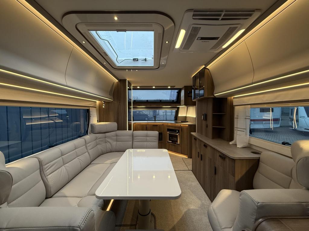 Kabe Imperial 880 TDL FK E8, Caravans en Kamperen, Caravans, Overige typen, Rondzit, Bedrijf, Kabe