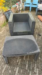GRATIS Tuinstoel en tafel, Ophalen, Gebruikt, Wicker