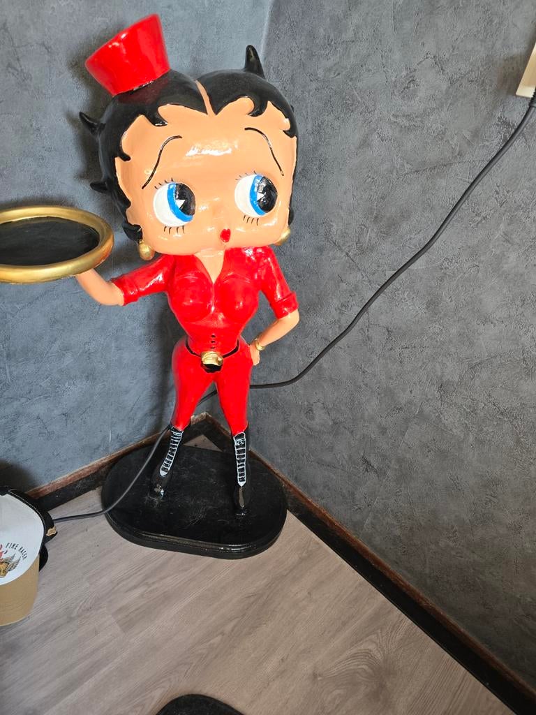 Betty Boop, Ophalen, Zo goed als nieuw, Dier