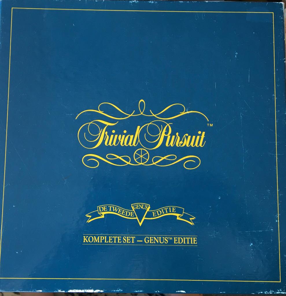 Vintage Trivial Pursuit 2e Genus editie als nieuw, Vijf spelers of meer, Ophalen of Verzenden, Zo goed als nieuw, Parker