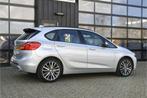 BMW 2 Serie Active Tourer 220i High Executive | NL-Auto | He, Auto's, BMW, 1998 cc, Gebruikt, 2-Serie Active Tourer, 1500 kg