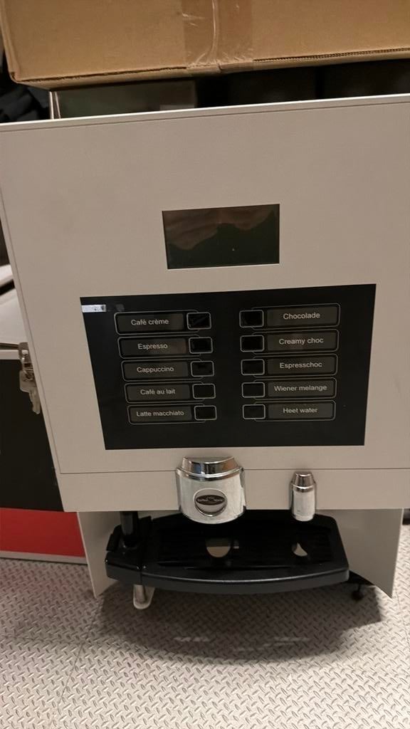Koffie automaat, Ophalen, Zo goed als nieuw