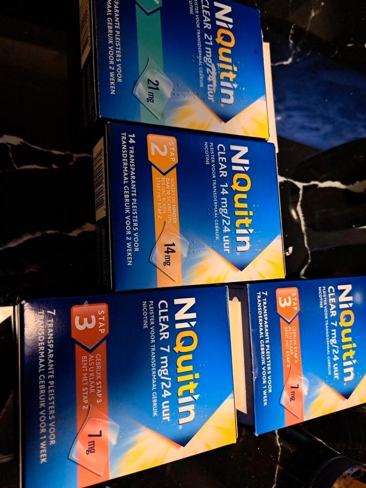 NiQuitin pleisters 21mg, 14mg en 7mg, Sieraden, Tassen en Uiterlijk, Uiterlijk | Dieet en Afvallen, Nieuw, Ophalen of Verzenden