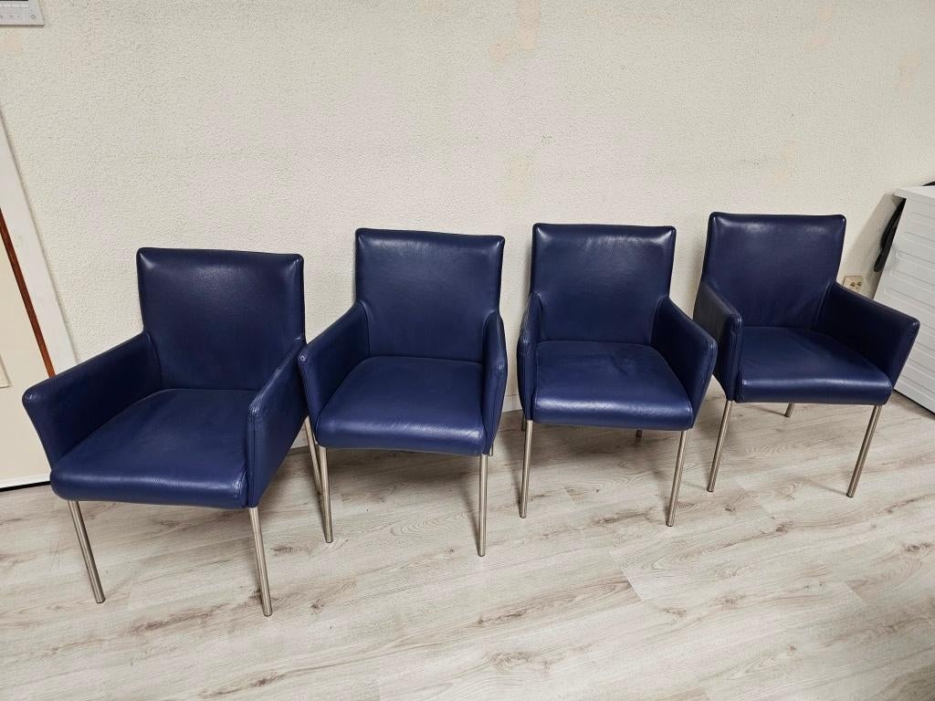 4 leren eettafel stoelen voor €75,-, Ophalen, Gebruikt, Nvt, Nvt