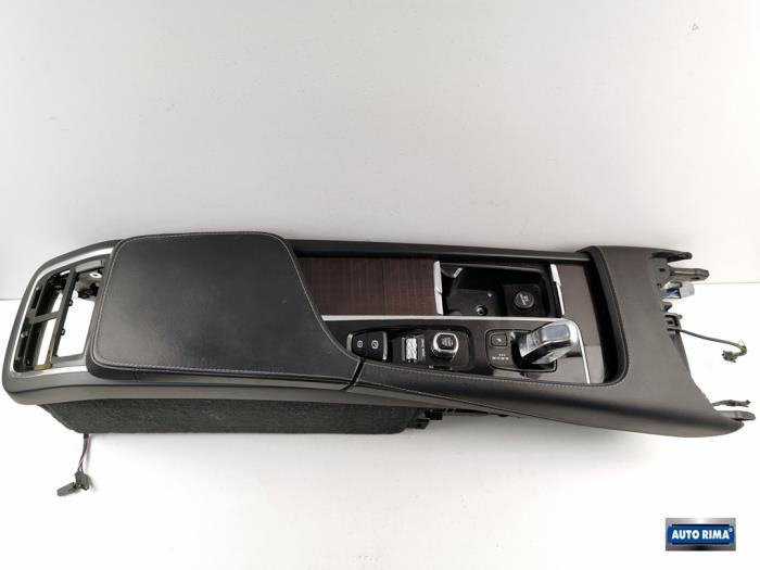 Middenconsoles van een Volvo V60, Gebruikt, -, -, Ophalen of Verzenden