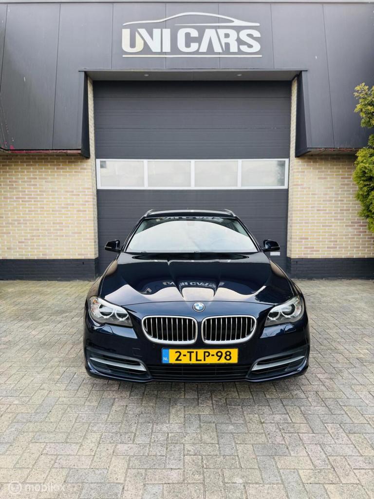 BMW 5-serie Touring 520i High Executive|Auto|LCI|NAP|2014, Automaat, Achterwielaandrijving, Gebruikt, Euro 6