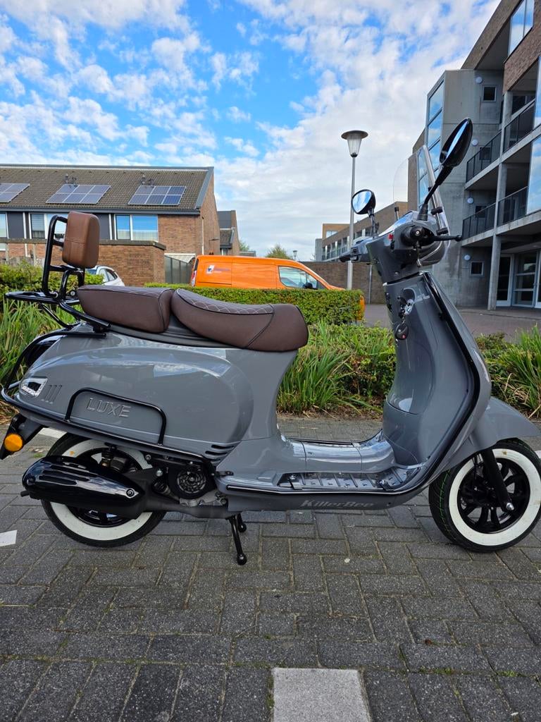 Killerbee Luxe Scooter - Zo goed als nieuw bouwjaar2025, Killerbee, Maximaal 45 km/u, Ophalen of Verzenden, Zo goed als nieuw
