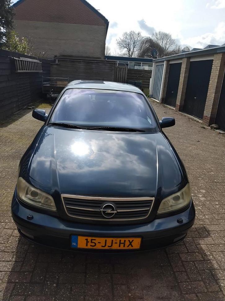 Opel Omega 2.2 I 16V SDN AUT 2002 Blauw, Auto's, Opel, Particulier, Omega, Benzine, E, Sedan, Automaat, Origineel Nederlands, Blauw