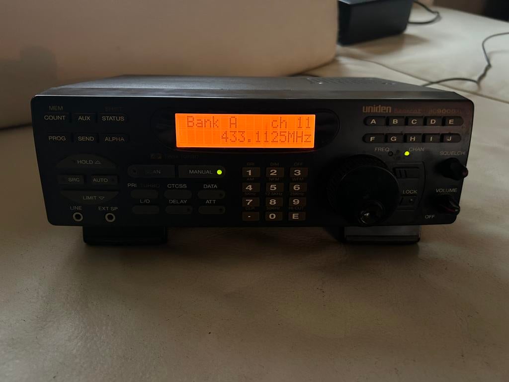 Uniden 9000 xlt zonder Antenne (Ruilen mogelijk), Telecommunicatie, Scanners, Zo goed als nieuw, Ophalen