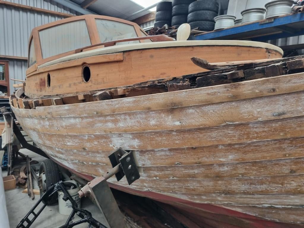 Snipa, gedeeltelijk gerestaureerd. Varend erfgoed, Watersport en Boten, Motorboten en Motorjachten, 10 tot 30 pk, Gebruikt, Binnenboordmotor