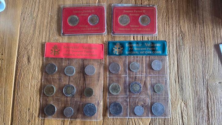 Vaticaanse munten sets - Paus Johannes Paulus II, Postzegels en Munten, Munten | Europa | Niet-Euromunten, Setje, Overige landen