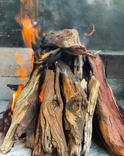 Sekelbos BBQ hout 10KG - 6 dozen beschikbaar, Ophalen, Nieuw