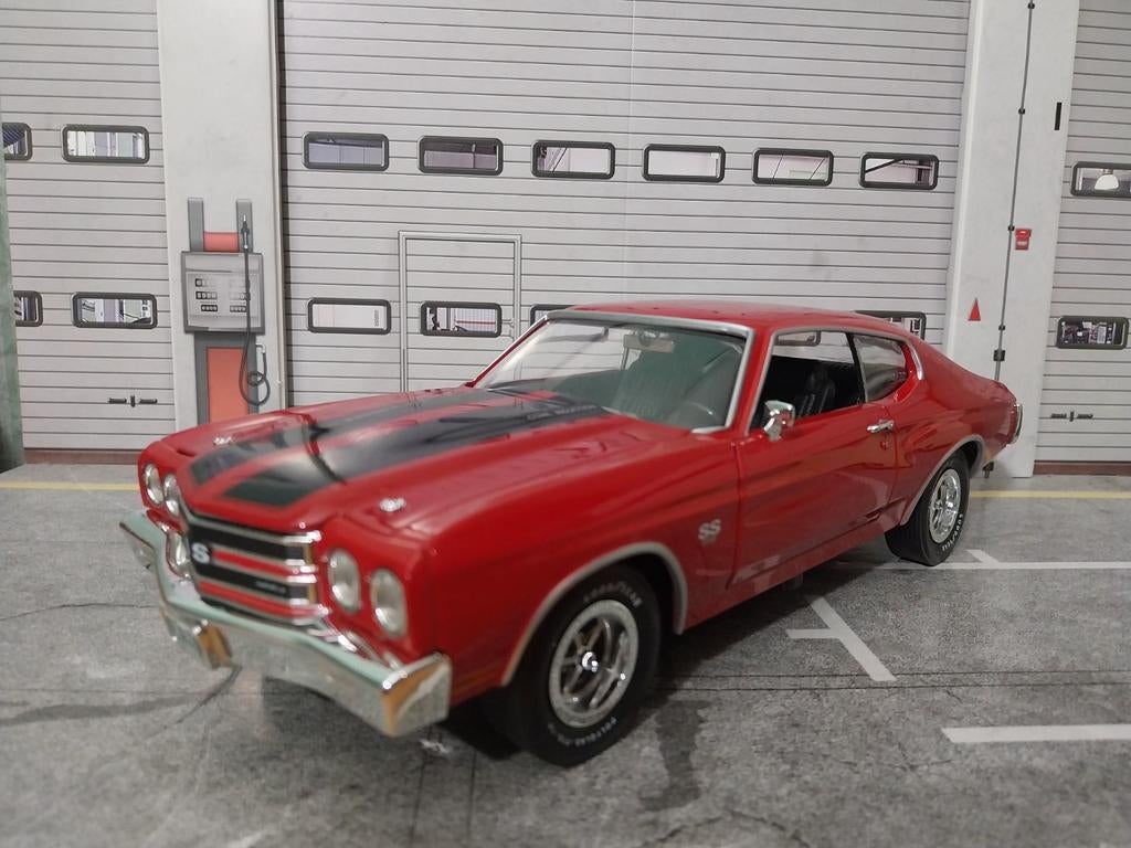 1970 chevy chevelle ss 396 rood, Hobby en Vrije tijd, Modelauto's | 1:18, Ophalen of Verzenden, Nieuw, Auto, Overige merken