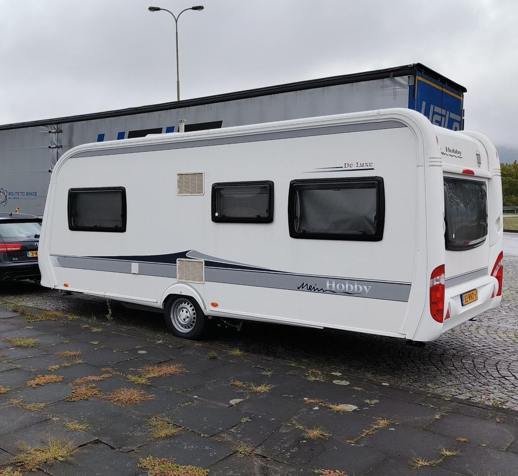 Hobby 540 UL de luxe ! mover/airco/luifel/voortent, Caravans en Kamperen, Caravans, Particulier, tot en met 4, 1250 - 1500 kg