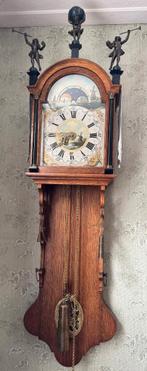 Antieke Friese Staartklok ca 1850 Met Maanstand en Atlas, Ophalen
