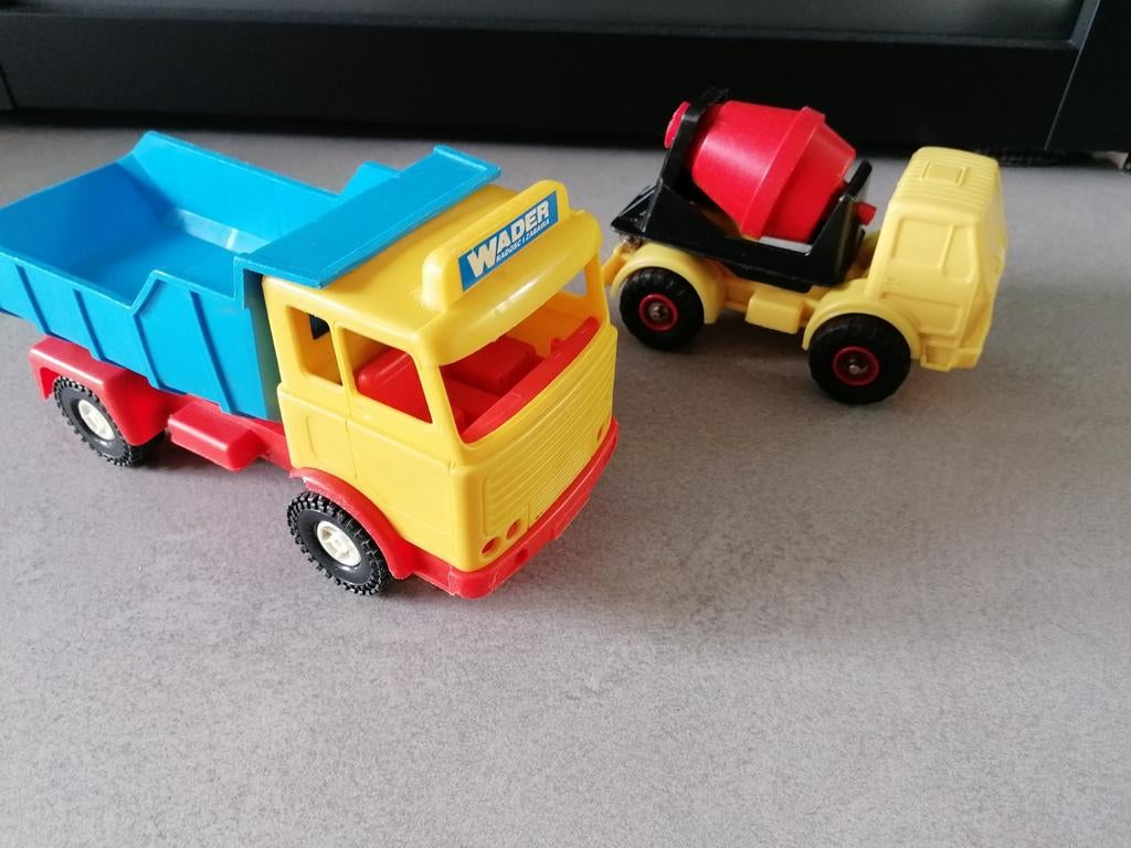 Wader 3360 Plasto Finland Truck Vrachtwagen Mercedes Kipper, Kinderen en Baby's, Speelgoed | Speelgoedvoertuigen, Ophalen of Verzenden