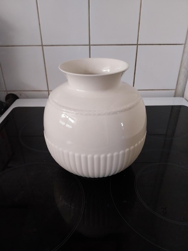 Wedgwood edme Queen's Ware bolle vaas, Antiek en Kunst, Ophalen of Verzenden