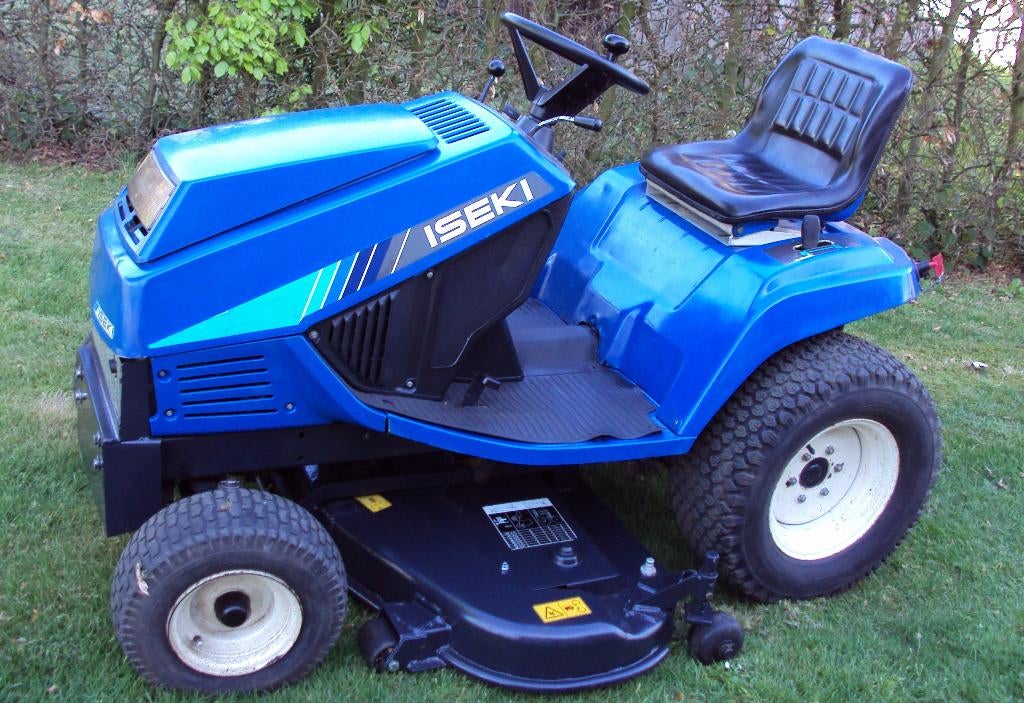 ISEKI Sg15 prof. sterke zitmaaier, hydrostaat diesel tractor, Ophalen, Gebruikt, 120 cm of meer, Iseki