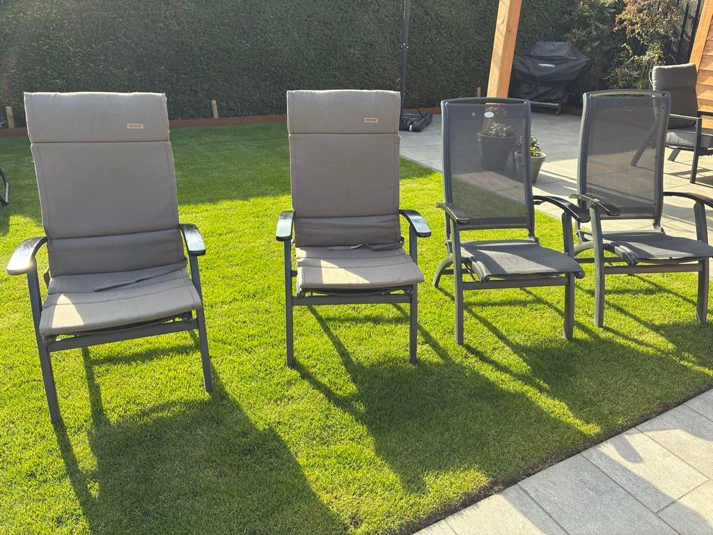 Hartman tuinstoelen met kussens, eventueel met tafel, Ophalen, Gebruikt, Metaal, Verstelbaar