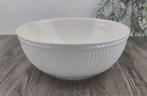 Wedgwood Edme Plain saladeschaal (25cm), Ophalen of Verzenden, Wedgwood, Aardewerk, Schaal of Schalen