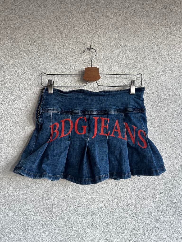Urban Outfitters denim geplooide mini rok met logo print, Maat 38/40 (M), Urban Outfitters, Blauw, Urban Outfitters