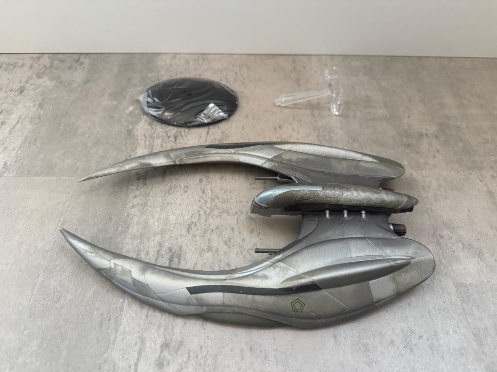 Battlestar Galactica Eaglemoss #2 Cylon Raider model, Verzamelen, Ophalen of Verzenden, Nieuw, Tv, Beeldje, Replica of Model