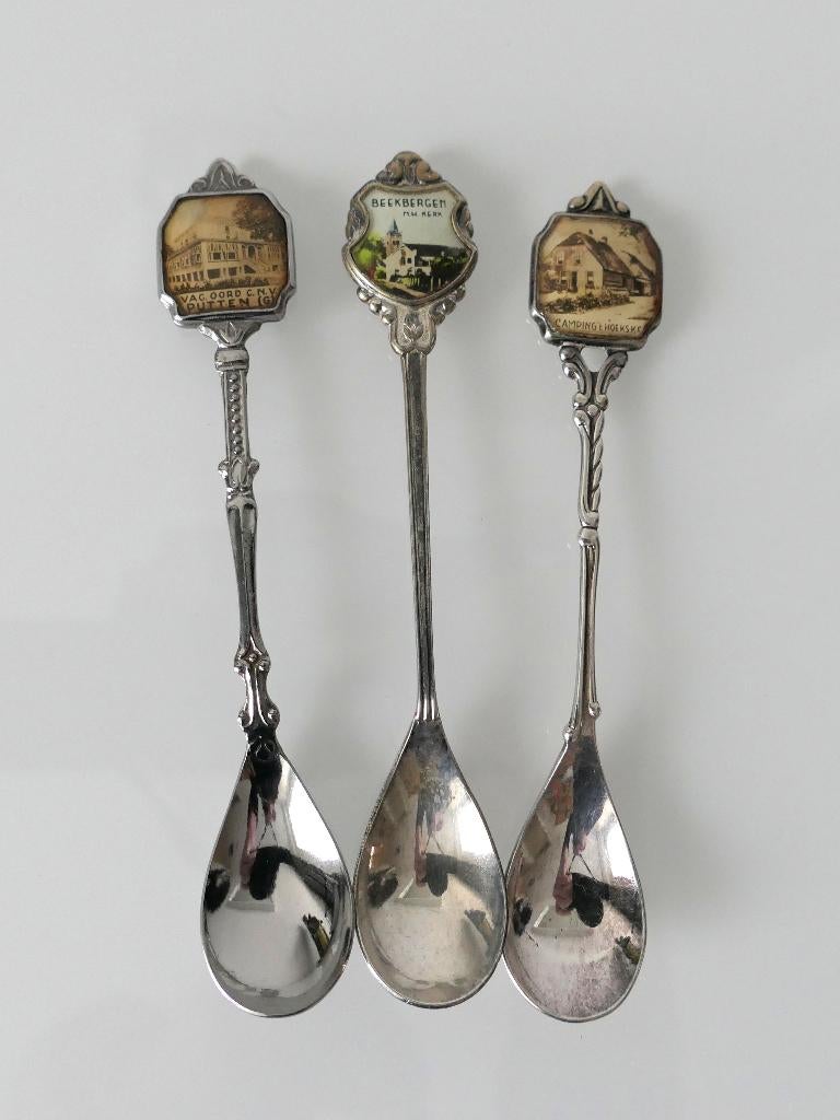 Verzilverde oude lepeltjes w.o. vac oord c.n.v. Putten (G), Antiek en Kunst, Antiek | Bestek, Ophalen of Verzenden